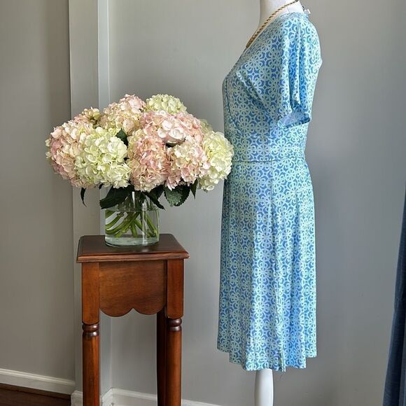 EUC Vineyard Vines Blue/Mint Faux Wrap Dress - Picture 4 of 5